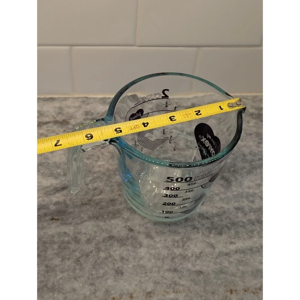Pyrex Purple Hearts 2-Cup Measuring Cup – 